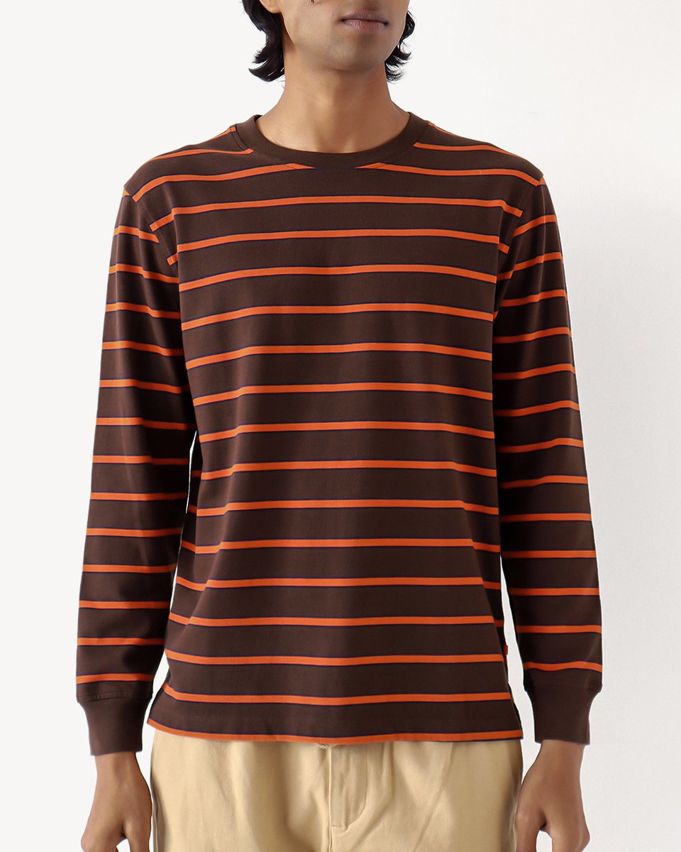 far___afield's tweet image. The Tres Stripe T-Shirt: crafted in Portugal from 270gsm carded cotton. 🇵🇹 #farafield 

farafield.uk/collections/tr…