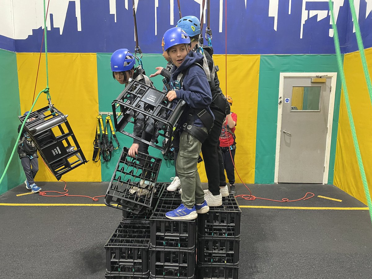StAlphonsusRCPS's tweet photo. Crate challenge! https://t.co/TZ7usjC0Vw