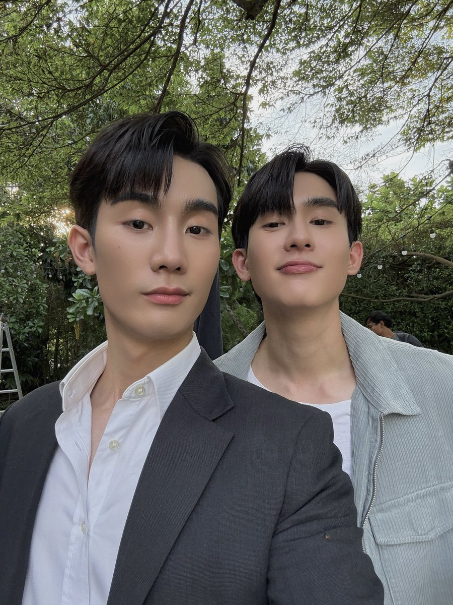 fforcejs's tweet photo. ดร.แทนคุณรายงานตัวครับ 👁️👁️ #MelodyOfSecrets https://t.co/bpN89j0tpA