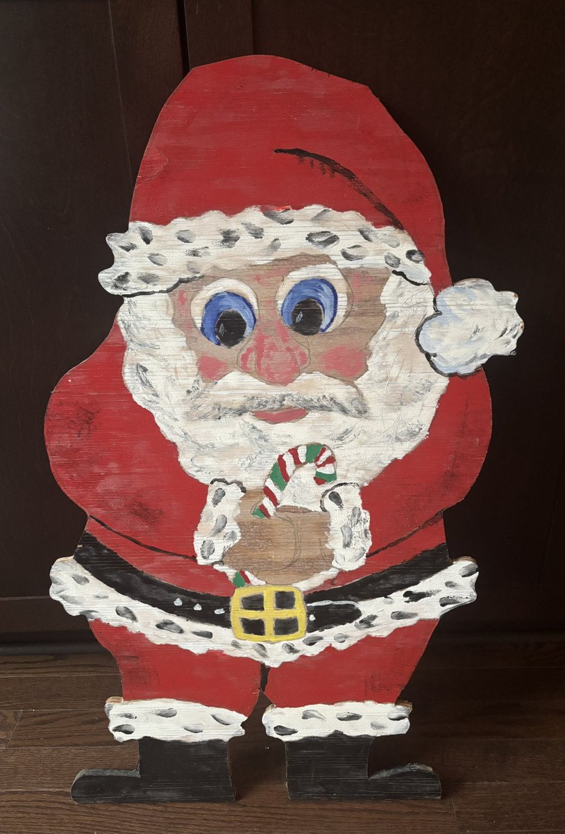 4sharpcornerz's tweet image. Uh oh, Santa Claus got into the magic mushrooms again!                              #Christmas #SantaClaus