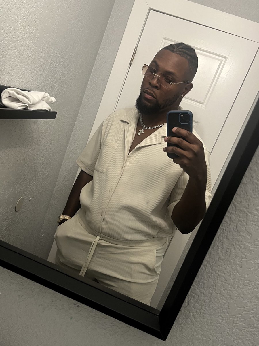 Arin Mason tweet media