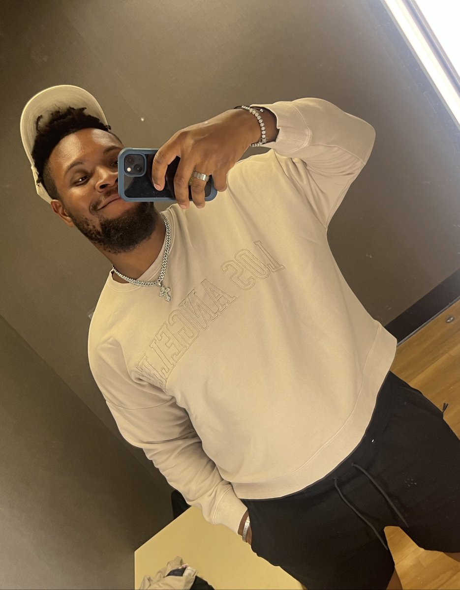 Arin Mason tweet media