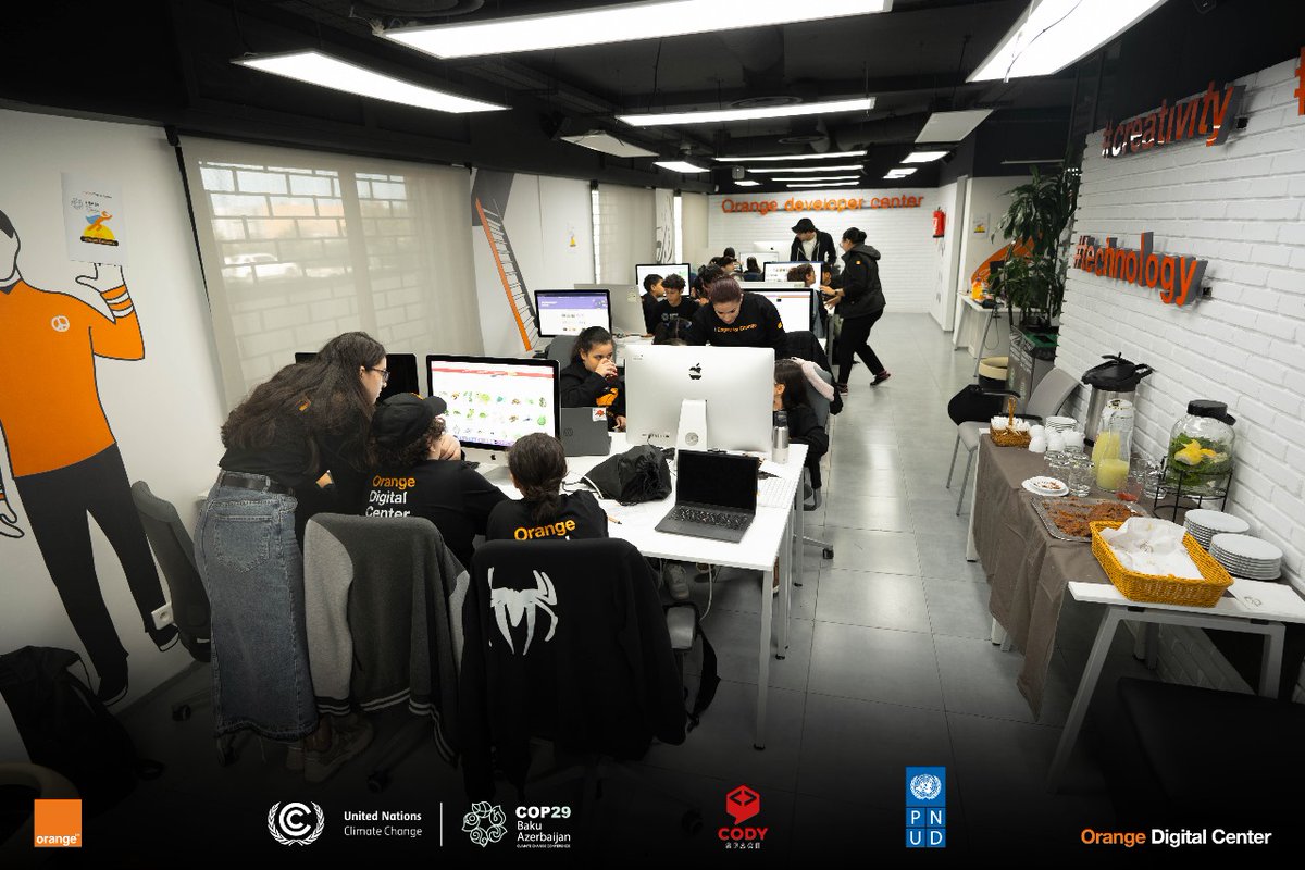 #SuperCodeurs : Codons pour la planète ! 🌍💻
Nos jeunes (10-13 ans) ont codé pour un avenir durable aux #OrangeDigitalCenter Lac  &amp; La Marsa et en partenariat avec <a href="/PNUD_TN/">PNUD_TN</a> dans le cadre de la #COP29Azerbaijan 
Un grand merci à nos petits génies et à nos bénévoles 👏👏
<a href="/OrangeTN/">Orange Tunisie</a>
