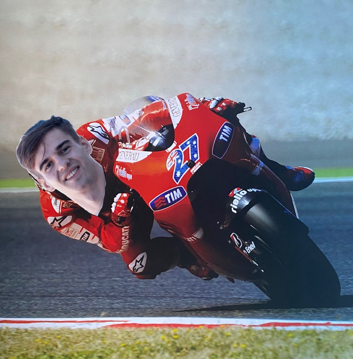 Vamos amigooo #NicoVarroneAF1