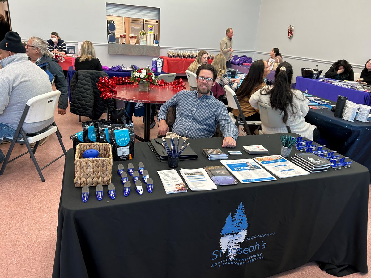 We had an amazing time at the Mohawk Council of Akwesasne Addiction Resource Fair this week in Akwesasne, Quebec! Huge thanks to the Mohawk Council of Akwesasne for hosting this incredible event!
#Community #Recovery #Akwesasne #StJosephs #TogetherWeCan