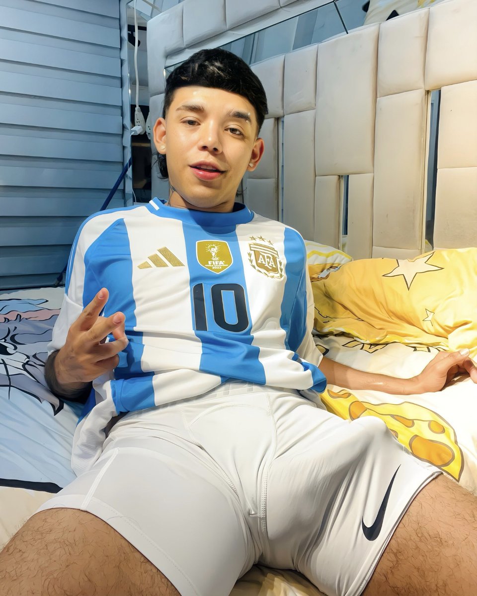 wataa 

onlyfans.com/kevincaicedo69