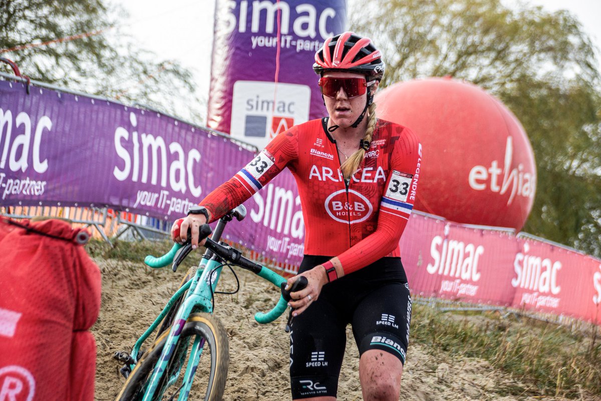 P12 sur cette première Coupe du monde de la saison ⚡️

Un départ compliqué, mais les sensations étaient là. On continue de travailler ! 👊

 #uciworldcup