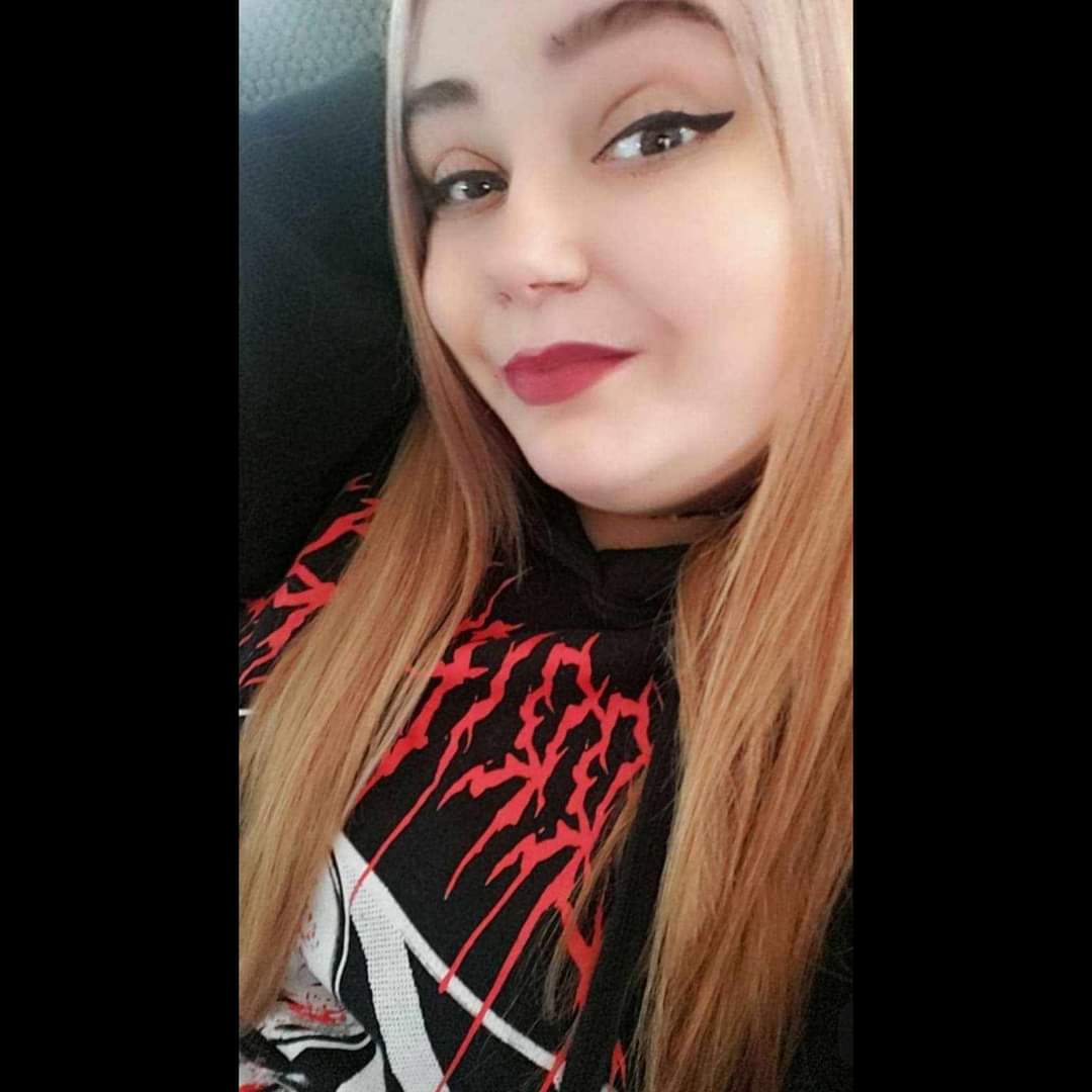 _DeadlyDarling_'s tweet photo. #NewProfilePic https://t.co/v0EqUuI1nF