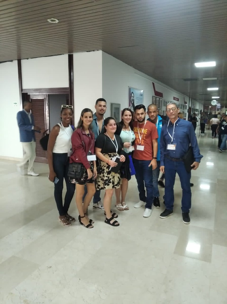 DoctoradoTPI's tweet photo. Nuestros doctorandos Yanelys Cuba, Román Pérez, Héctor Pérez y Brian Moya, participando como ponentes en la 21. Convención Científica de Ingeniería y Arquitectura. ¡Éxitos! https://t.co/AaBfcoEVTB