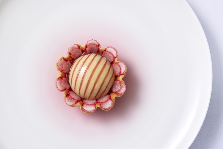 Dylan Bachelet’s London: The ‘Bake Off’ Finalist’s Top Picks

The 2024 finalist of the beloved ‘Great British Bake Off’ tells us where he gets his pastries and what it's like working in a MICHELIN Star kitchen
@The5Fields

guide.michelin.com/gb/en/article/…