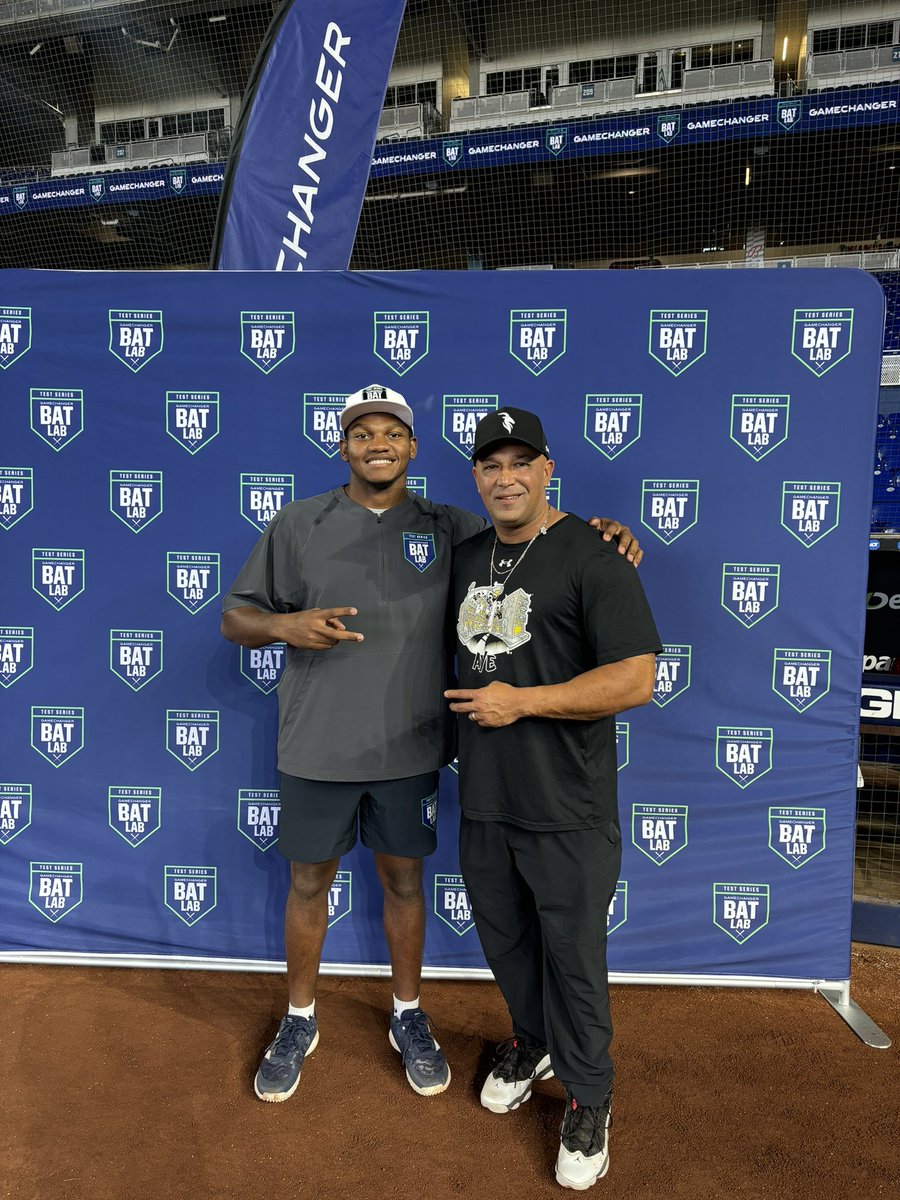 Lj_Lamar14's tweet image. Had a great weekend down in Miami with the batlab test series. Make sure to @GetGameChanger ! 
#gcpartner