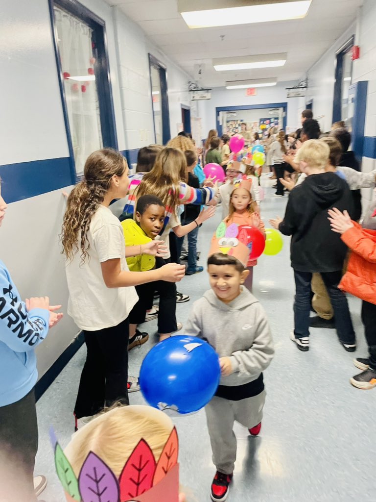 The best short week with my favorite turkeys! ❤️🦃 <a href="/RockfieldE/">Rockfield Elementary</a>