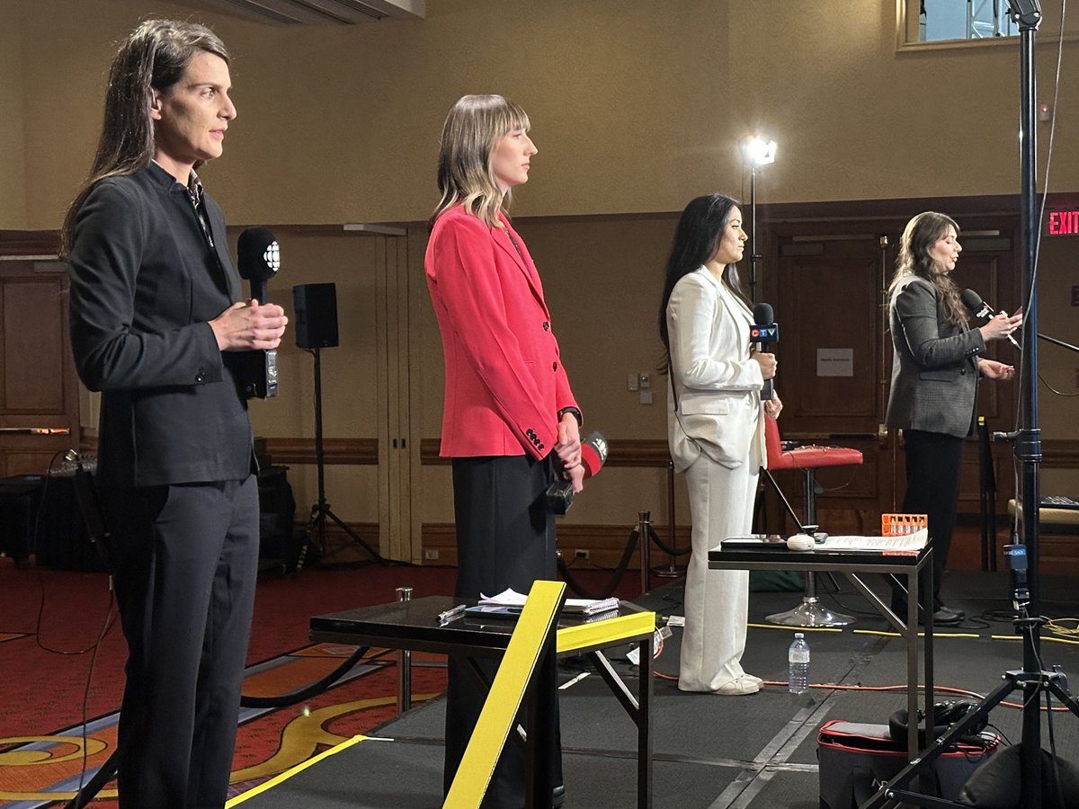 4 women, reporting live from NDP HQ for the Nova Scotia election. #vote