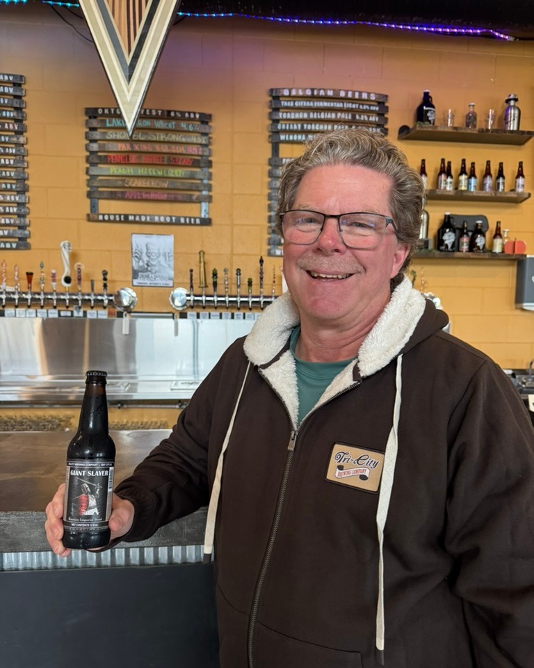 TriCityBrewing's tweet image. Feeling the hosting fatigue? 🏠✨ Swap your living room for our vibrant space this holiday season! 🍻🎉 

#tiredofhosting #tricitybrewing #holidayseason #booknow #breweryevents