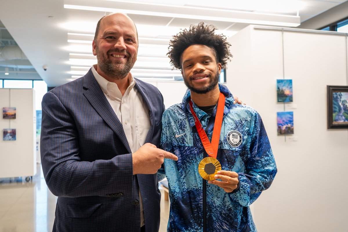 FishersIN (@fishersin) on Twitter photo Mayor <a href="/ScottFadness/">Scott Fadness</a> formally congratulated #FishersIN resident @noahmalone13 on competing in the 2024 Paris Paralympics and winning a gold medal in the 100 meter race! Noah is continuing to train and is looking forward to earning a spot in LA in 2028. Mayor <a href="/ScottFadness/">Scott Fadness</a> formally congratulated #FishersIN resident @noahmalone13 on competing in the 2024 Paris Paralympics and winning a gold medal in the 100 meter race! Noah is continuing to train and is looking forward to earning a spot in LA in 2028.