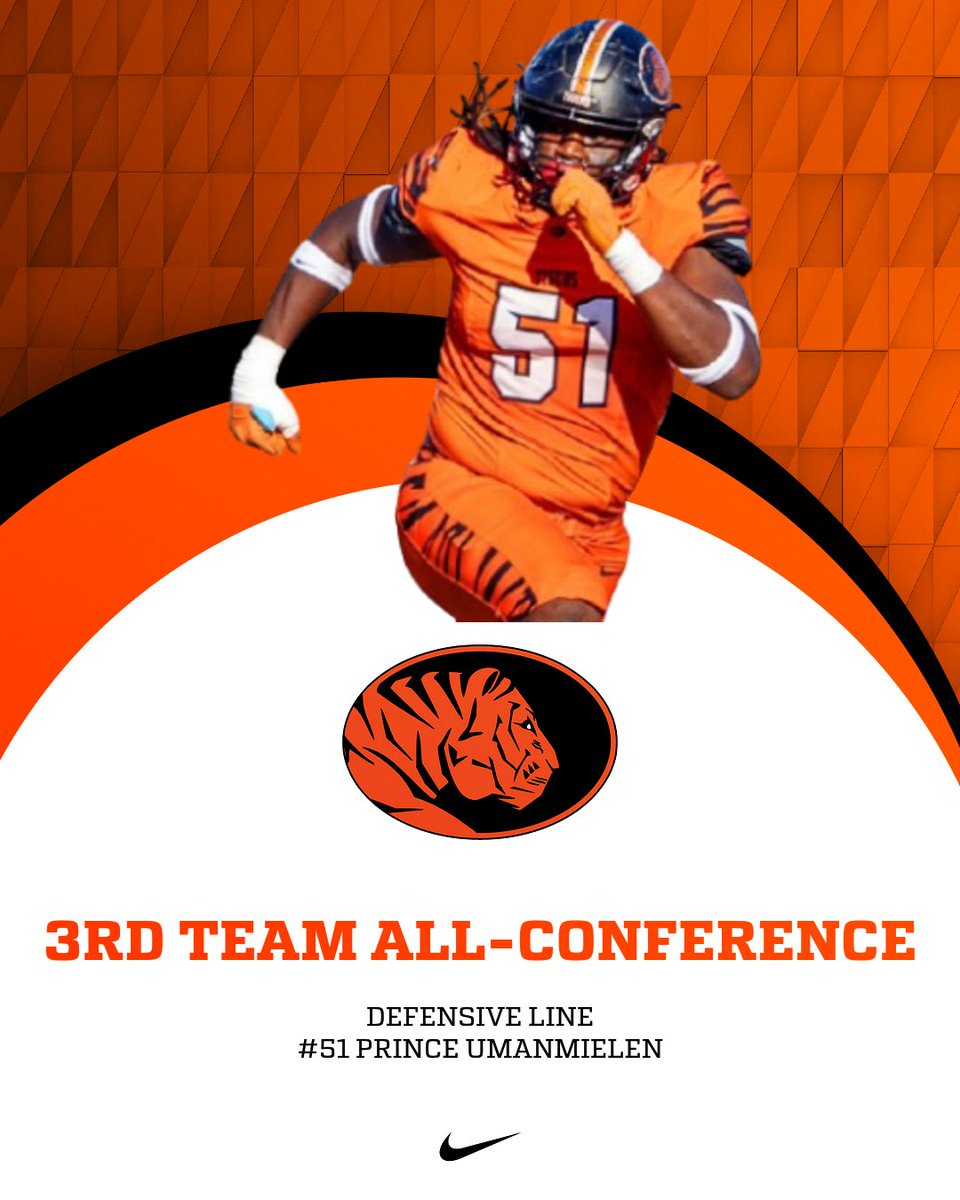 CoachIngramECU's tweet image. 3 young men who bought into the process and were awarded for their efforts. @OUmanmielen and @Dglo_Ocho I can&apos;t wait to see what you guys accomplish at the next level. @SethAguilera9 let&apos;s get to work. We have goals to accomplish!
#BeTheStandard