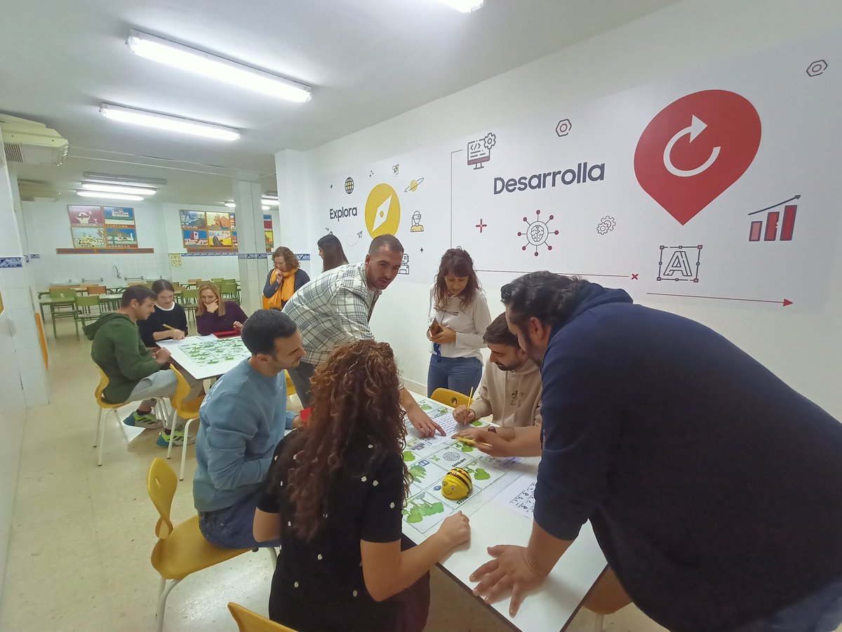 javier fco tweet media