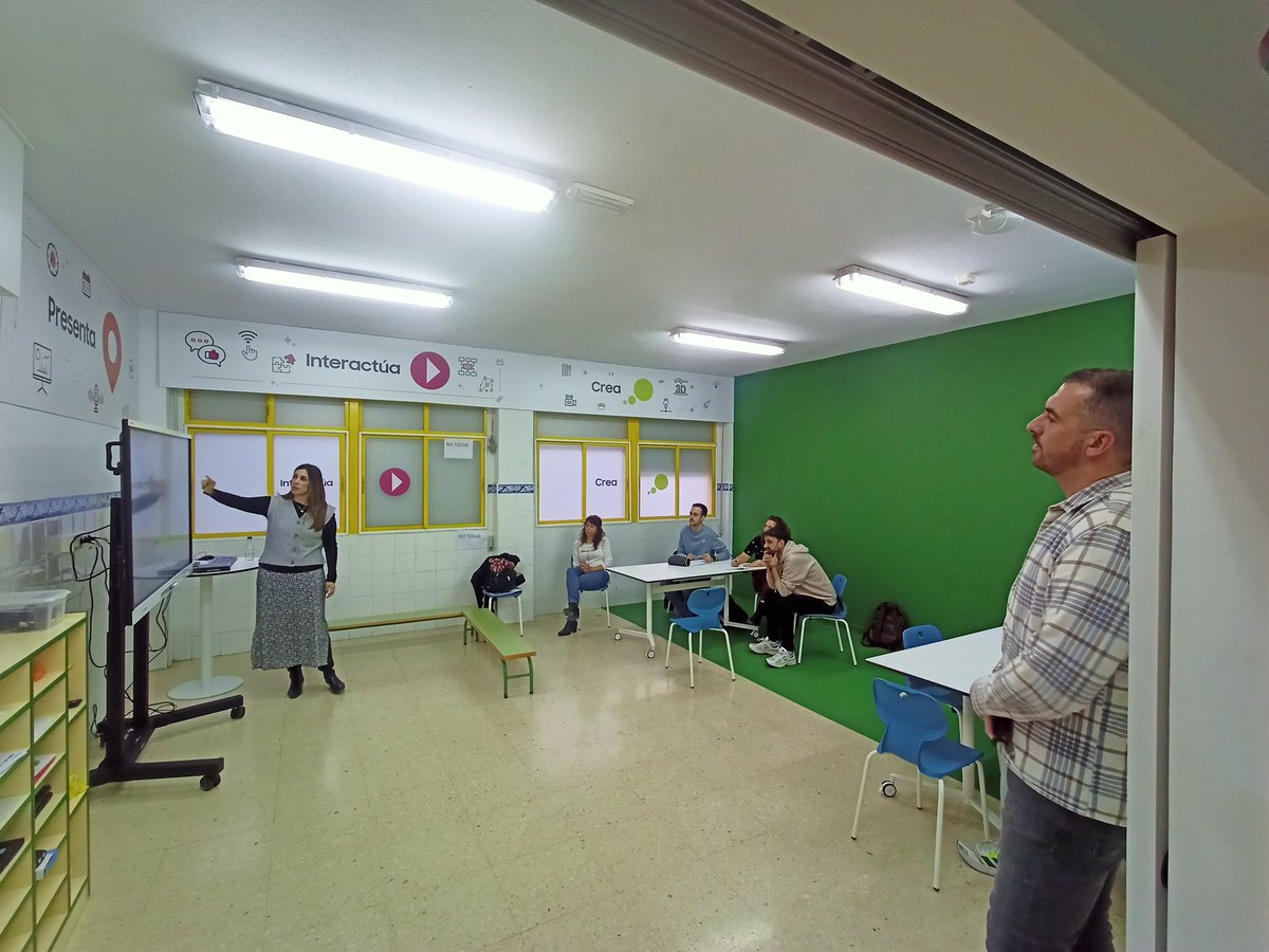 javier fco tweet media