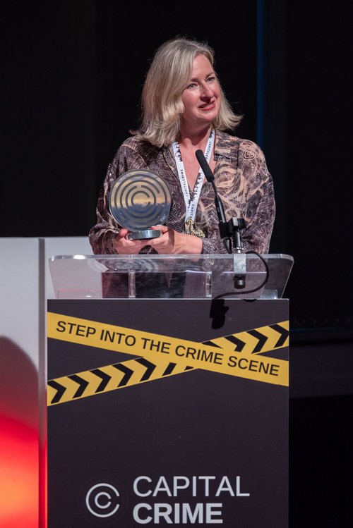 Curtis Brown Books (@cbgbooks) on Twitter photo 2024 marks the 20th year of <a href="/louise_candlish/">Louise Candlish #ANeighboursGuideToMurder</a> being a published author, and what a year it has been for her!
Read all about Louise's landmark year: curtisbrown.co.uk/news/what-a-ye… 2024 marks the 20th year of <a href="/louise_candlish/">Louise Candlish #ANeighboursGuideToMurder</a> being a published author, and what a year it has been for her!
Read all about Louise's landmark year: curtisbrown.co.uk/news/what-a-ye…