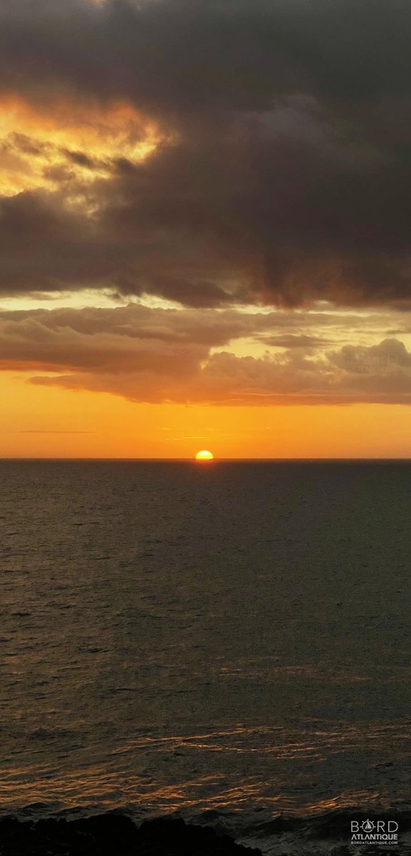 BordAtlantique's tweet photo. Superber lumière sur la Grande cote ;) #stpalaissurmer, #charentemaritime, #photooftheday, #nature, #NaturePhotography - Je surf sur les tendances # : #GMMTV2025, #adp2024, #BlackRock , https://t.co/nCaNwfJead