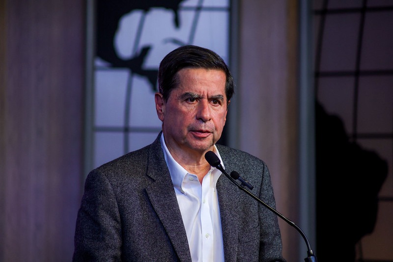 MinInterior's tweet image. Hace 8 años, Colombia hizo historia con la firma del #AcuerdoDePaz. Hoy, seguimos #FirmesConElAcuerdo y nuestro compromiso con su implementación y acelerar su cumplimiento para transformar los territorios y garantizar una paz sostenible.

✅️Lee la columna de @CristoBustos para…