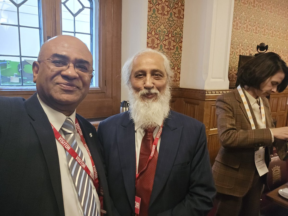 Great round table discussion at the House of Lords today to discuss UK-India collaboration on education, research, and innovation. Thank you to Lord Patel of Bradford for hosting &amp; QS for organising the meeting. Good to meet <a href="/adsahasrabudhe/">Anil Sahasrabudhe</a>
Chairman of NAAC &amp; NBA. <a href="/UniofBradford/">University of Bradford</a>