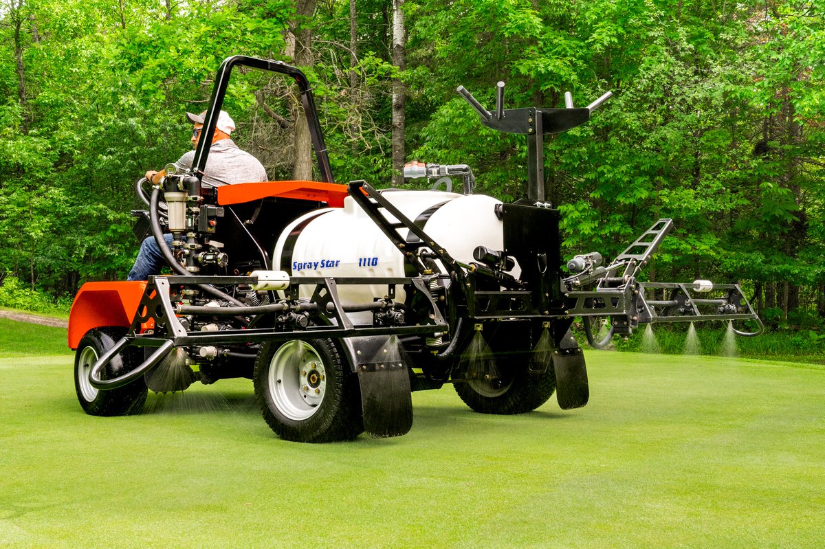 SmithcoInc's tweet photo. Don’t settle for less when it comes to your turf care—choose Smithco Sprayers!
💧 Consistent Coverage, Every Time 
🌱 Built Tough for Lasting Performance

Website: https://t.co/joV6hI70PW https://t.co/RbZyqktjLB