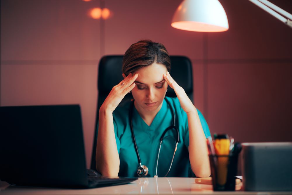 Clinician burnout is a growing challenge. Discover how Dr. Wayne Jonas’s six core wellness factors &amp; tools like the PHI can help you restore balance &amp; reconnect with the heart of care. Learn more: bit.ly/3ZsrF0v 

#ClinicianSelfCare #WholePersonCare