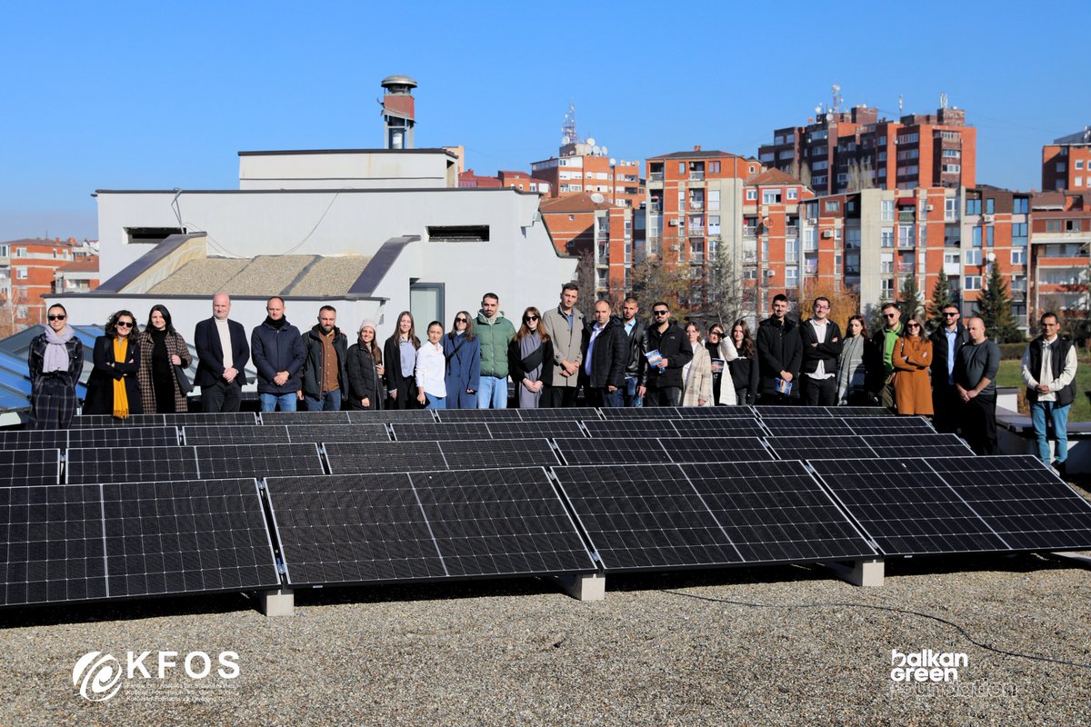 Today, we inaugurated the 15 kWp photovoltaic system at the Technical Faculty!  🎉

✅ #SolarCollab trained 60+ students on renewable energy, solar installations &amp; PV design.

Funded by @OpenSocietyKS , this 1-year journey promotes clean energy for future generations!