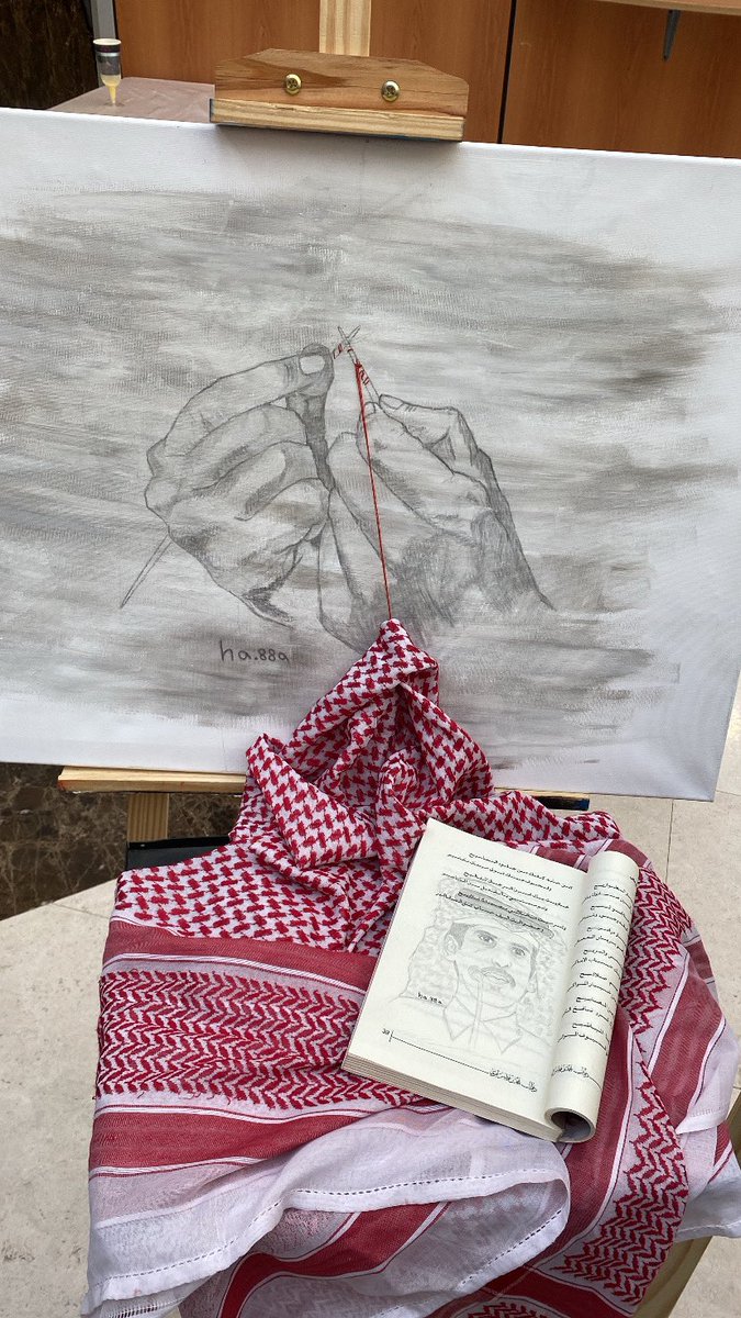 3nn8a_'s tweet photo. حينما يجتمع الرسم والابداع مع الفن والابتكار يحدث عالم من الجمال الذي لا يُمَل ✨🎨

جانب من فعالية  "يوم الموهبة" ✨👩🏻‍🎨
#يوم_الموهبة #جامعة_نجران https://t.co/wKH9RNDsxJ