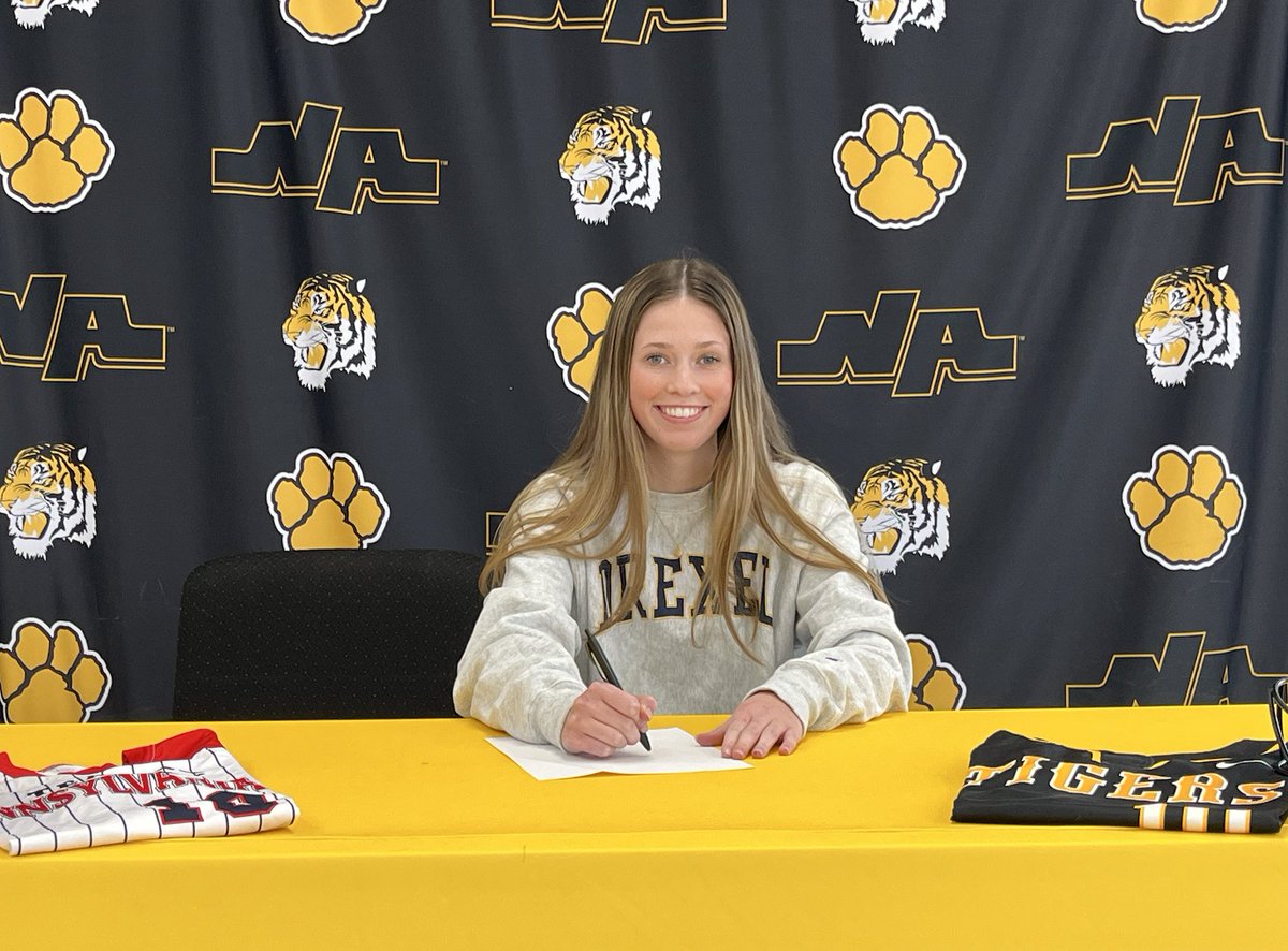 Softball News: <a href="/RowlandsMckenna/">McKenna Rowlands - 2025</a> officially signs with Drexel

🔗: athletics.northallegheny.org/news/mckenna-r…