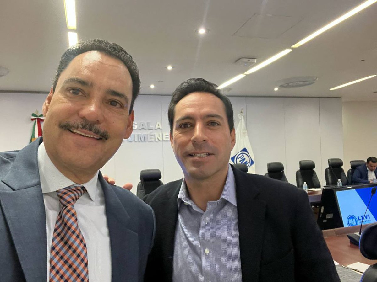 Me encuentro de vuelta en el <a href="/senadomexicano/">Senado de México</a>, reintegrándome a las actividades del Grupo Parlamentario de <a href="/AccionNacional/">Acción Nacional</a>. Seguimos trabajando de la mano de mis compañeras y compañeros senadores. Más tarde en la Sesión de Pleno, estaremos discutiendo la reforma a la Ley Orgánica