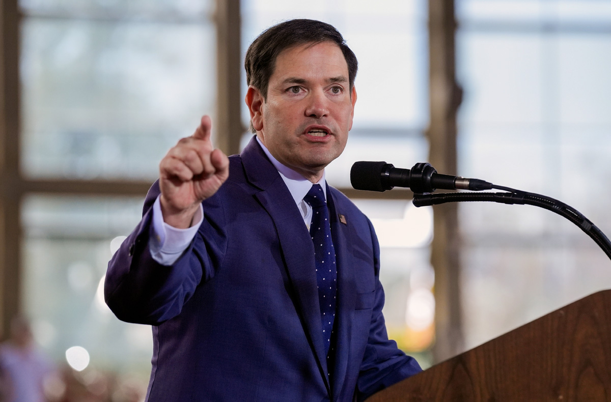 univmiami's tweet photo. #umiami alumnus @SenMarcoRubio nominated for secretary of state. https://t.co/hWmv0j4nLP https://t.co/WM6x3ZK8cI