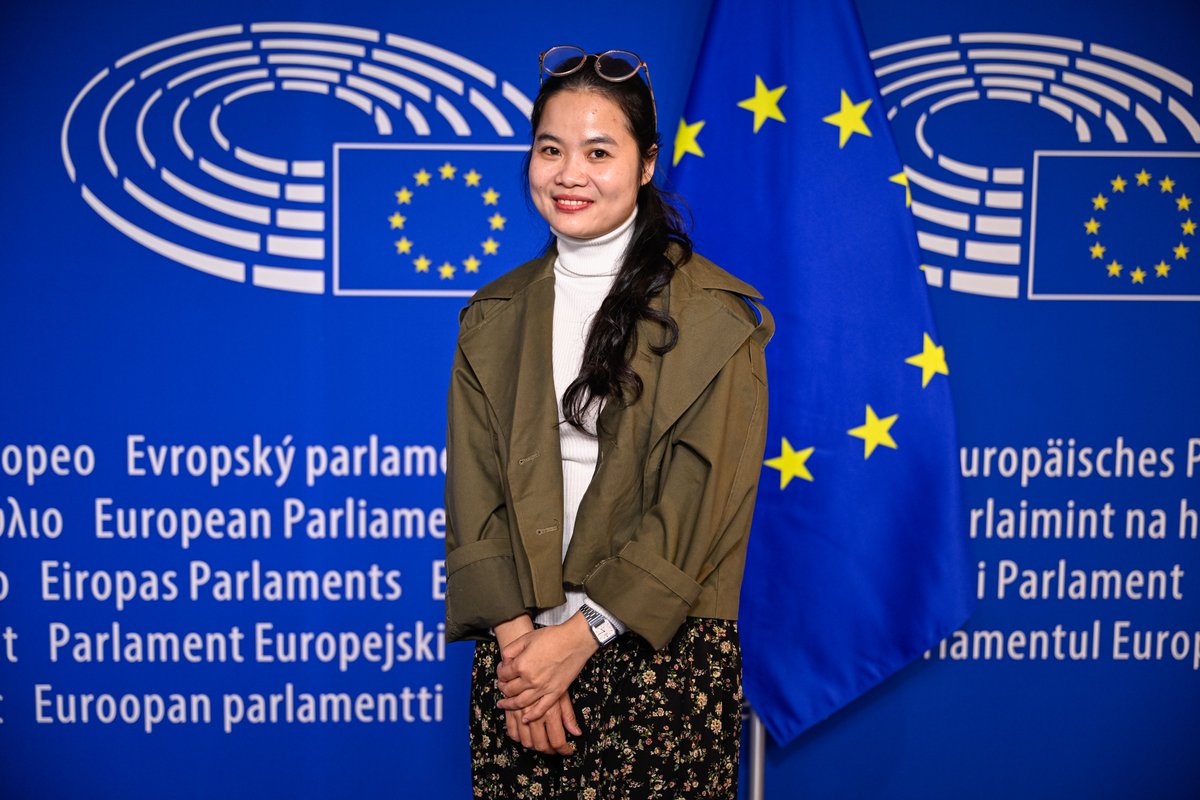EPinASEAN's tweet photo. The EU Visitors Programme is the key strategic tool of the EU's public, people-to-people diplomacy. In recent days, we've been delighted to welcome some wonderful visitors from 🇰🇭🇱🇦🇵🇭🇻🇳 representing civil society as well as parliamentary administration
#EUVP #NiceToMeetEU https://t.co/HeUXN8F7LR