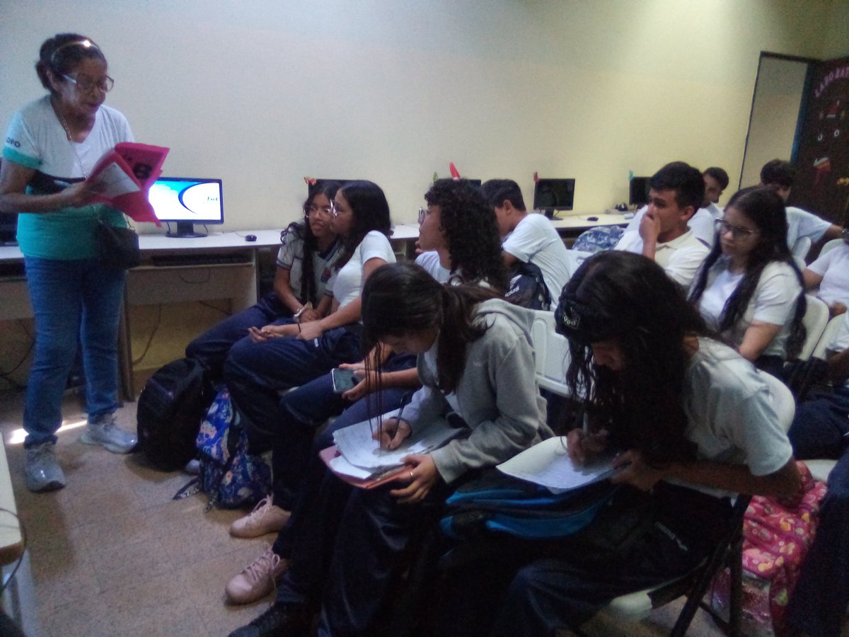 Taller a los educandos de 5 años, para desarrollar habilidades necesarias que te ayudarán a lograr, tus expectativas profesionales.