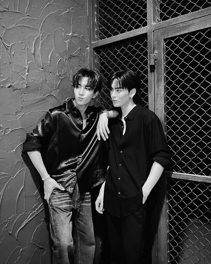 Power moves only! Working alongside the one P. Perth, because greatness is even better when shared. In a world of black and white, we bring the bold contrast of ambition and connection. Stay tuned, this duo isn’t just working we’re redefining the game.