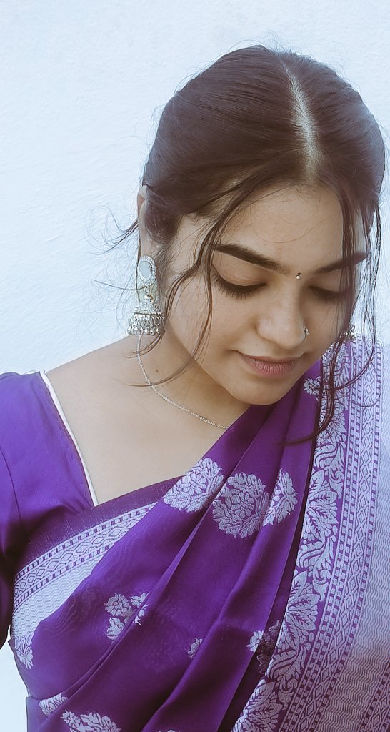 charu tweet media