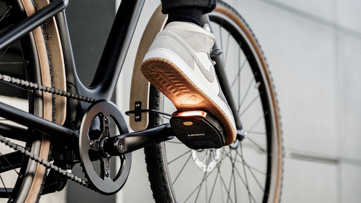 lookcycle's tweet photo. 🖤 BLACK FRIDAY DEALS 🔥
Don’t miss our limited-time offers across selected pedals!
Get yours today 👉 https://t.co/UwSxvXenxh
#lookcycle #pedals #bikes #blackfriday #cyclingdeals #bikepromotion #cyclingsale #blackfriday2024 https://t.co/rfZp6U9JgI
