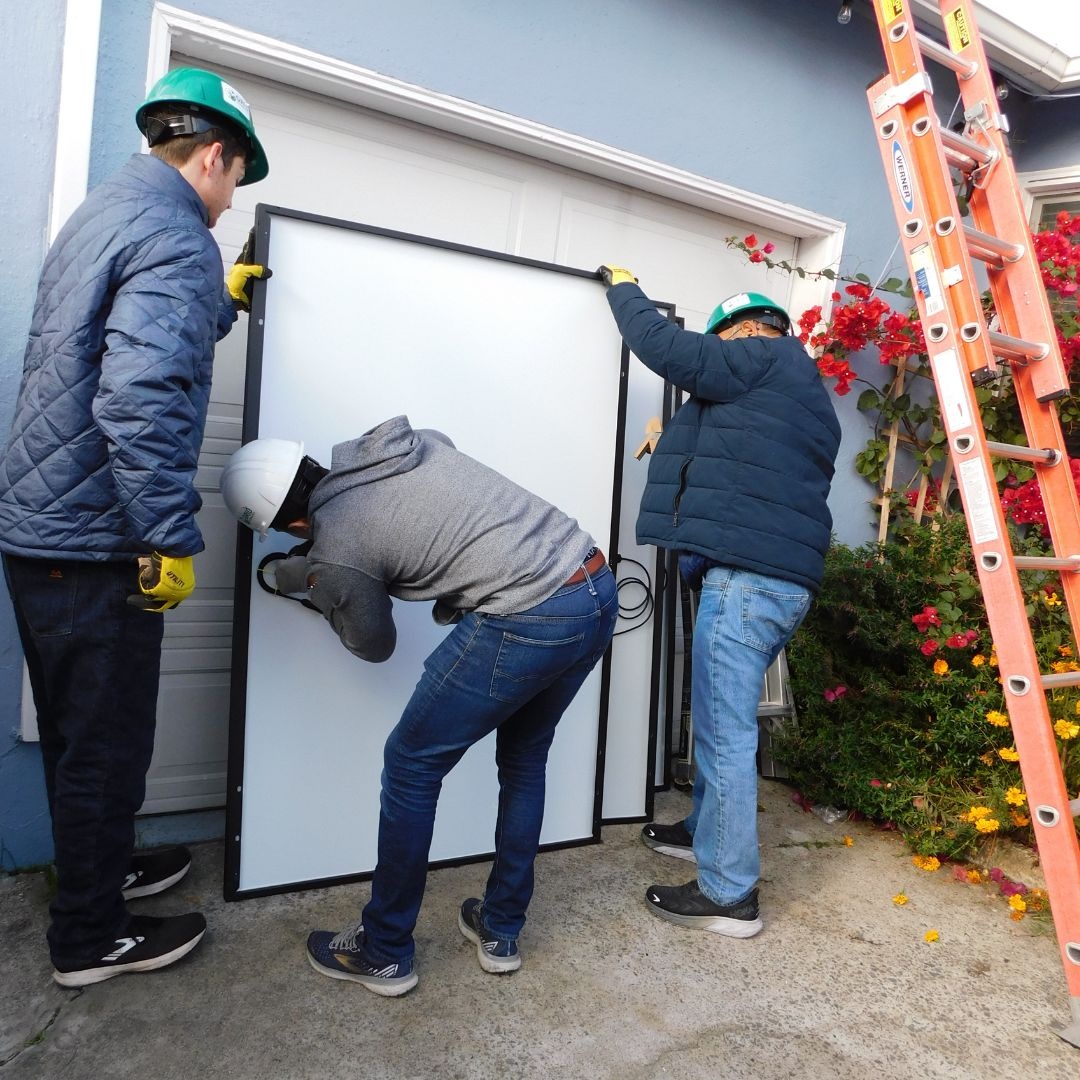 Enphase Energy (@enphase) on Twitter photo Our latest volunteer install day with <a href="/GRID/">GRID Alternatives</a> was nothing short of inspiring! The #Enphase team joined forces to help install a 5.27 kW-DC solar #energysystem for the Hernandez family in San Pablo, CA.
This system will bring incredible benefits:
💰 $22,993 in lifetime savings for Our latest volunteer install day with <a href="/GRID/">GRID Alternatives</a> was nothing short of inspiring! The #Enphase team joined forces to help install a 5.27 kW-DC solar #energysystem for the Hernandez family in San Pablo, CA.
This system will bring incredible benefits:
💰 $22,993 in lifetime savings for