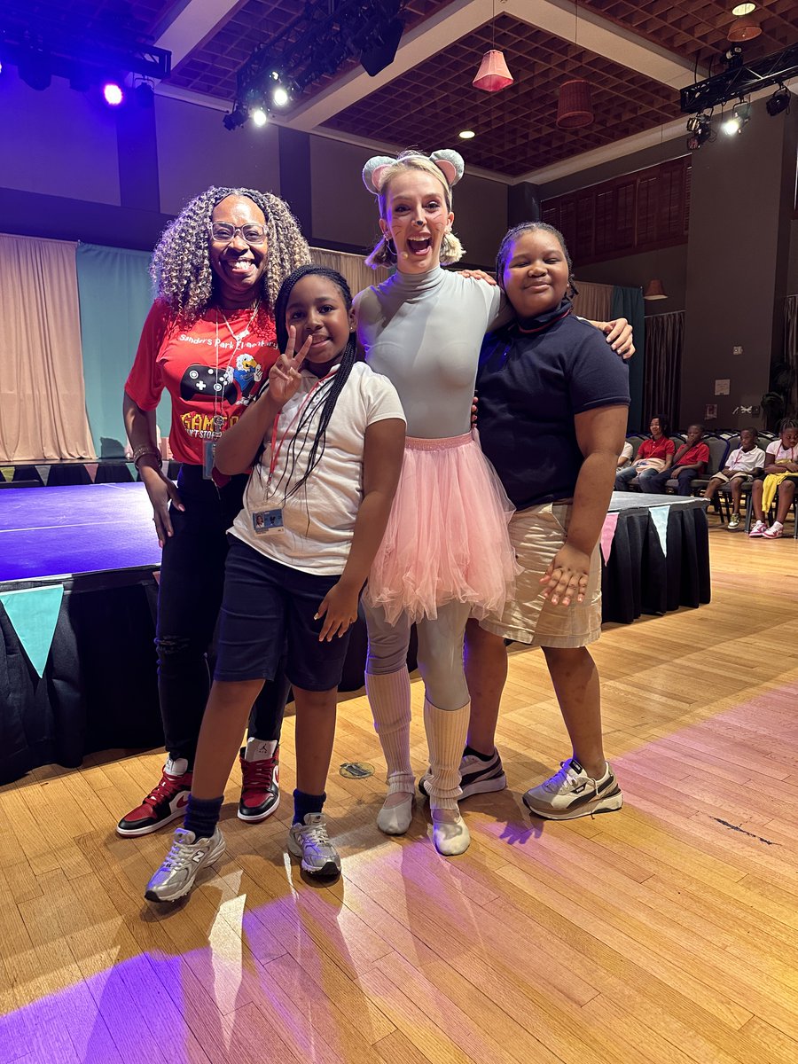 S. E. A. S. tweet media