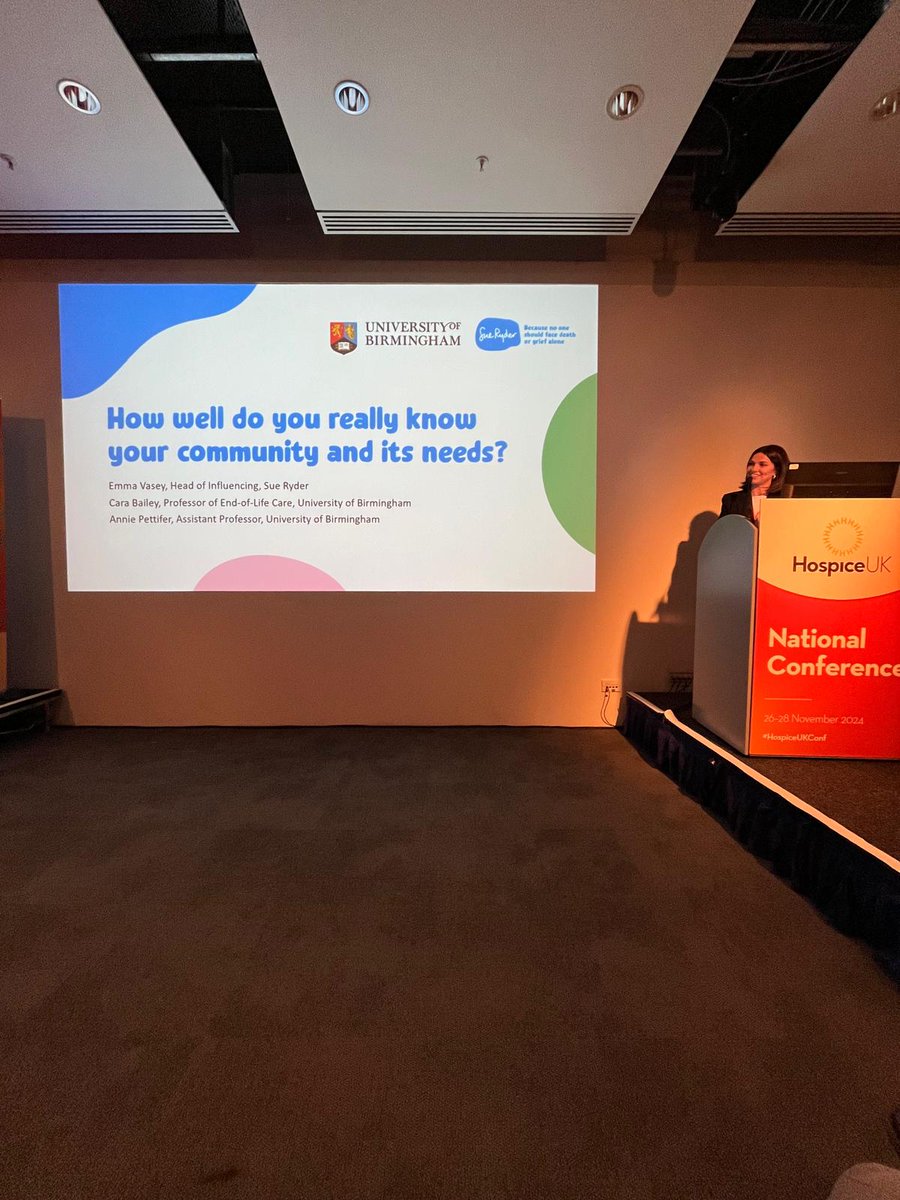 A full room this afternoon at @HospiceUK conference and great session. Thanks to everyone who joined us to discuss inequity in palliative care. <a href="/UoB_REACH/">REACH Research UoB</a> #HospiceUKconf