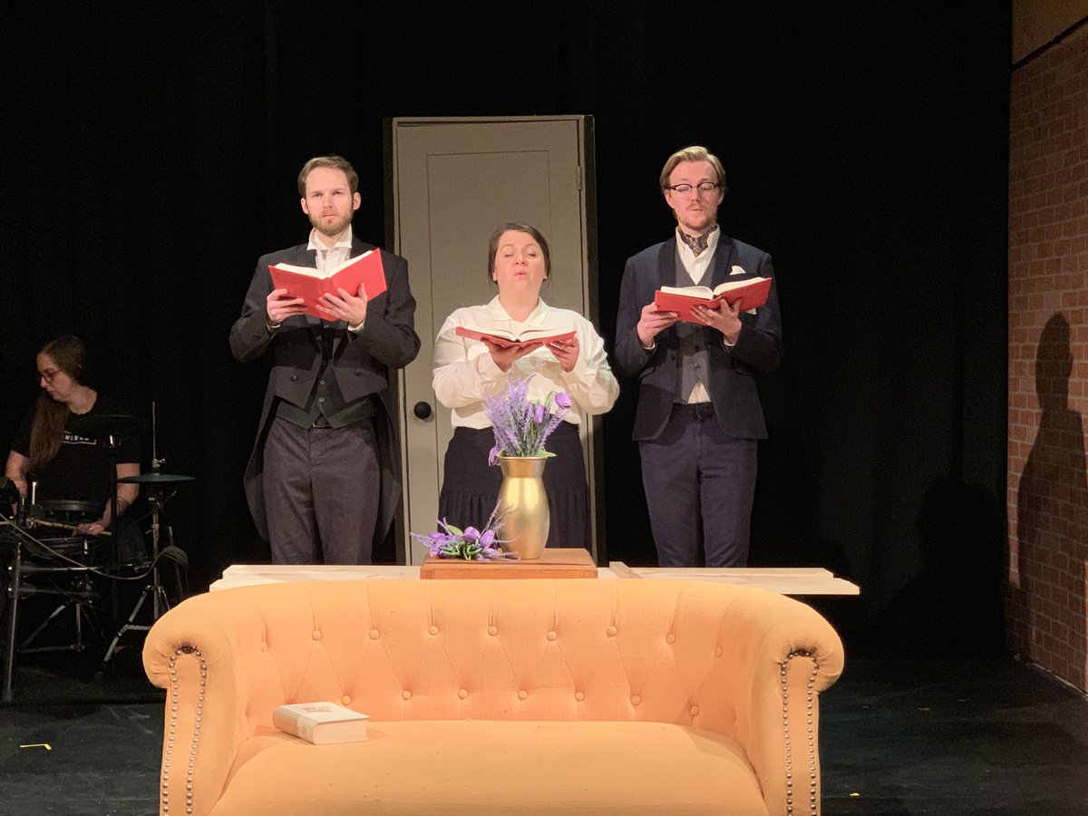 LowbrowOC's tweet photo. In this season of gratitude, we are thankful to have partnered with many incredible organizations in the Seattle area to help bring opera to new audiences. Thank you, @SeattleOpera, Lavender Rights Project, 18th &amp; Union, Theater Off Jackson, and Let's All Drink and Do Broadway! https://t.co/vaQhREb6fh
