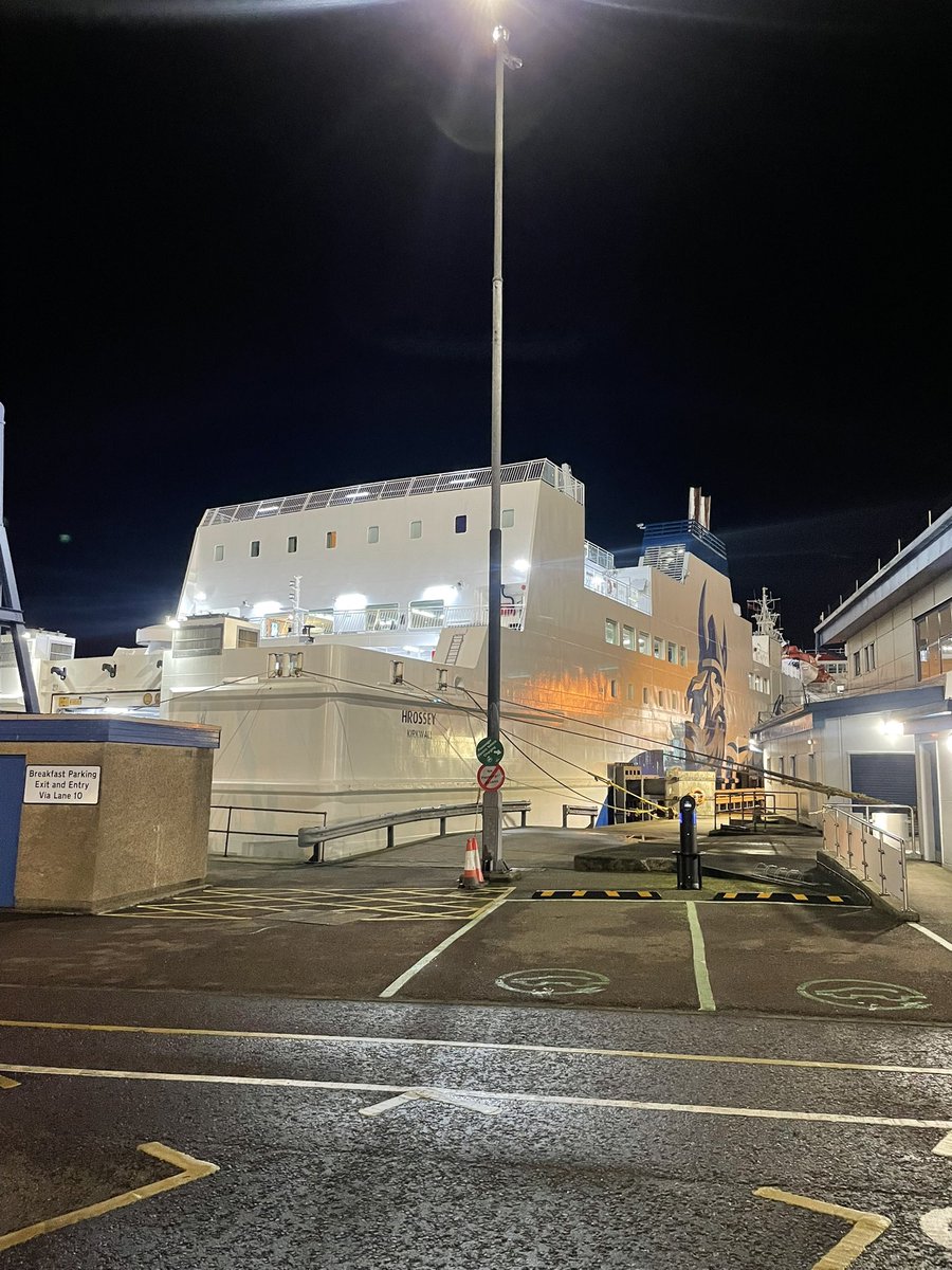 JackFDPaxman's tweet image. Visiting @NHS_Shetland Gilbert Bain tomorrow, to deliver Paxman @scalpcooling training. A little different from my weekend #scalpcooling in Morocco!