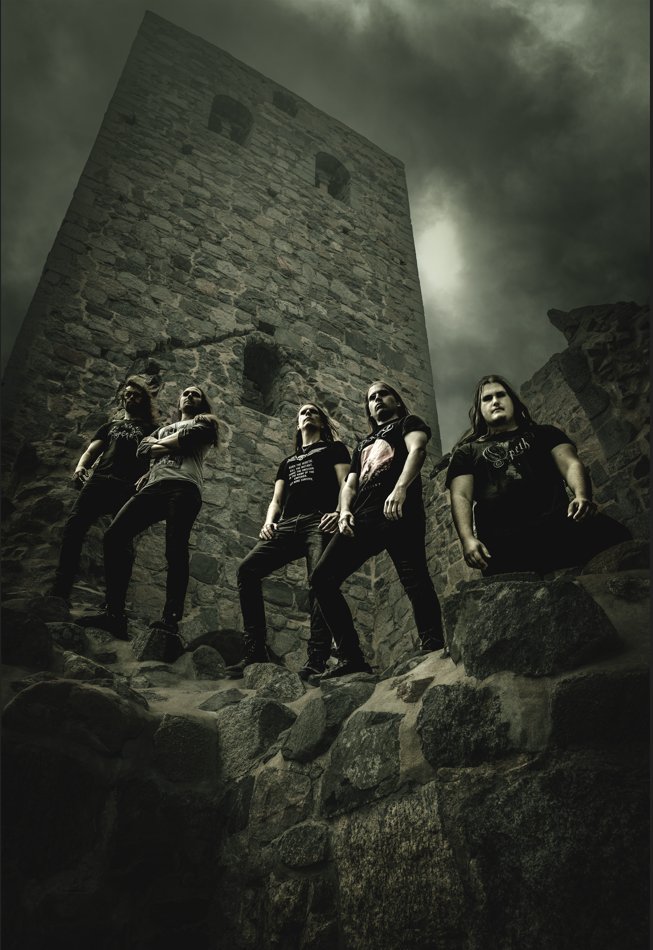Hyperion August 2024. Photo by Varghamne.

#hyperionswe #melodicextrememetal #blackdeathmetal #metalphotography #metalpicture #sigtuna #ledeulfwouldbeproud #melodicblackdeath #klubbah
