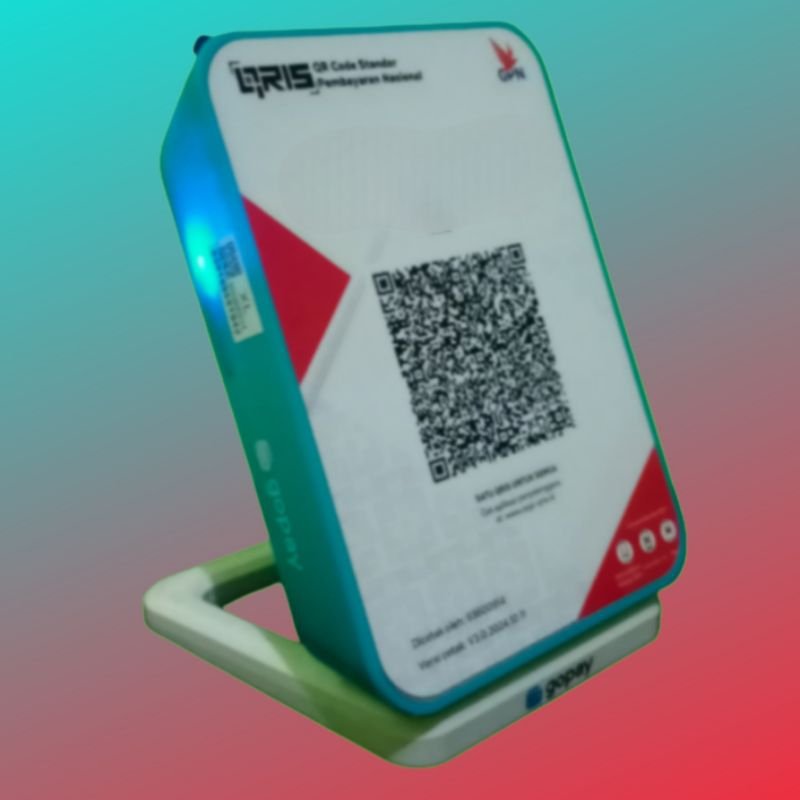 elynst20's tweet photo. @tanyarlfes Kak saran kalau memang mau disediakan qris pakai soundbox seperti contoh di foto, setiap ada transaksi masuk bakal ketauan dari suara yang nyebutin nominal transaksinya jadi nanti ibunya bisa langsung tau masuk atau belumnya pembayaran, untuk menghindari penipuan juga https://t.co/AppVS1NWuV