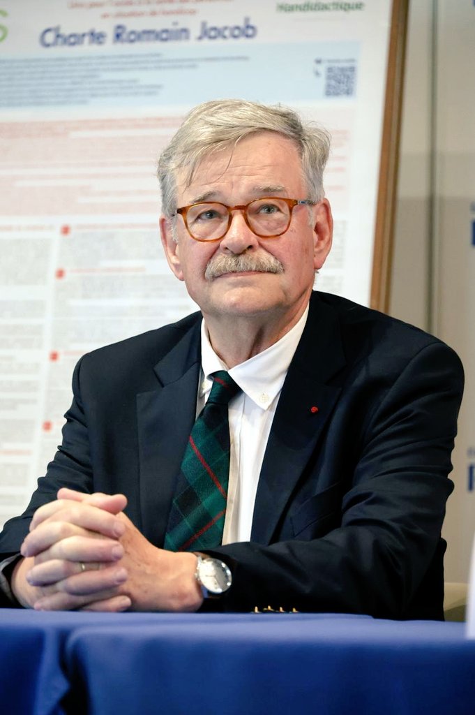 Conférence de presse aujourd'hui dans les locaux du Département pour la célébration des 10 ans de la Charte Romain Jacob à la Réunion, en présence de Cyrille Melchior, président du conseil départemental, de Pascal Jacob, de Noémie Naulleau qui nous donné une leçon de vie, de .