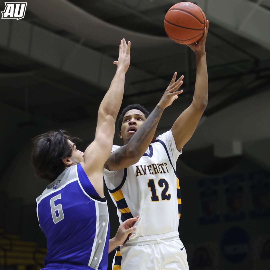 Averett Athletics (@averettucougars) on Twitter photo Last night was electric. ⚡️🏀
<a href="/AverettMBB/">Averett Basketball</a> beat No. 10 CNU 80-65.
#AllAverett #d3hoops #basketball Last night was electric. ⚡️🏀
<a href="/AverettMBB/">Averett Basketball</a> beat No. 10 CNU 80-65.
#AllAverett #d3hoops #basketball