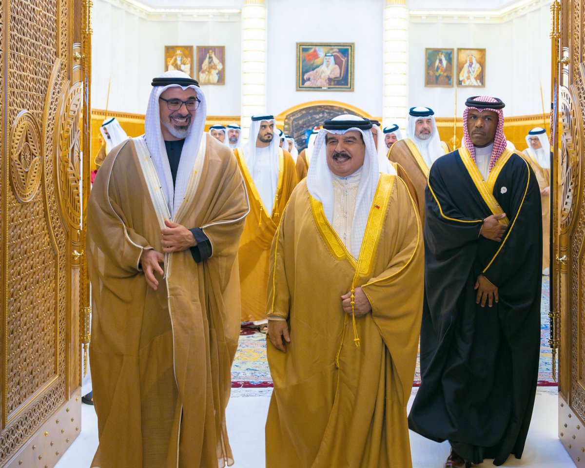 bna_ar's tweet image. جلالة الملك المعظم يستقبل سمو ولي عهد أبوظبي وينعم عليه بوسام النهضة للملك حمد من الدرجة الممتازة

ow.ly/jYQb50Ug4Wz