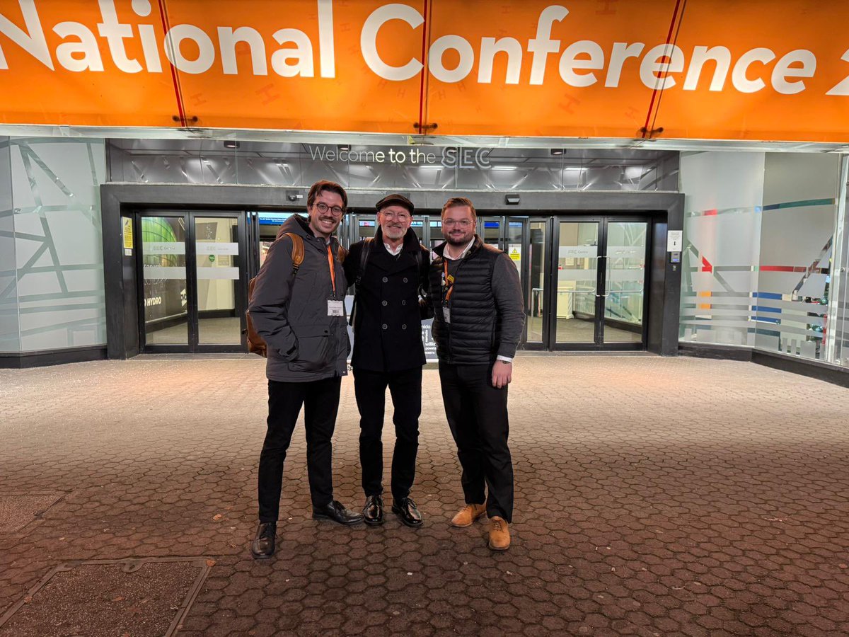 Thomas Pond tweet media