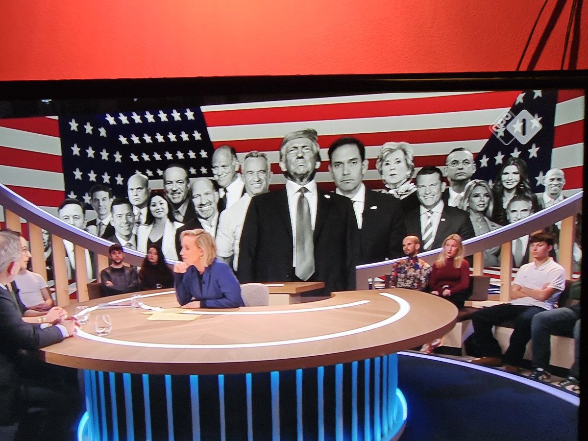 Aan de vooravond van de verkiezing van de nieuwe Europese Commissie-ploeg van <a href="/vonderleyen/">Ursula von der Leyen</a> buigt Eva's talkshow zich over de nieuwe ministersploeg van <a href="/realDonaldTrump/">Donald J. Trump</a> #vonderLeyen #EuropeanParliament